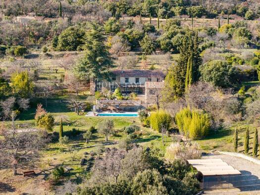 Einfamilienhaus zum Kauf 2.650.000 € 11 Zimmer 317 m² 36.000 m² Grundstück Gordes 84220