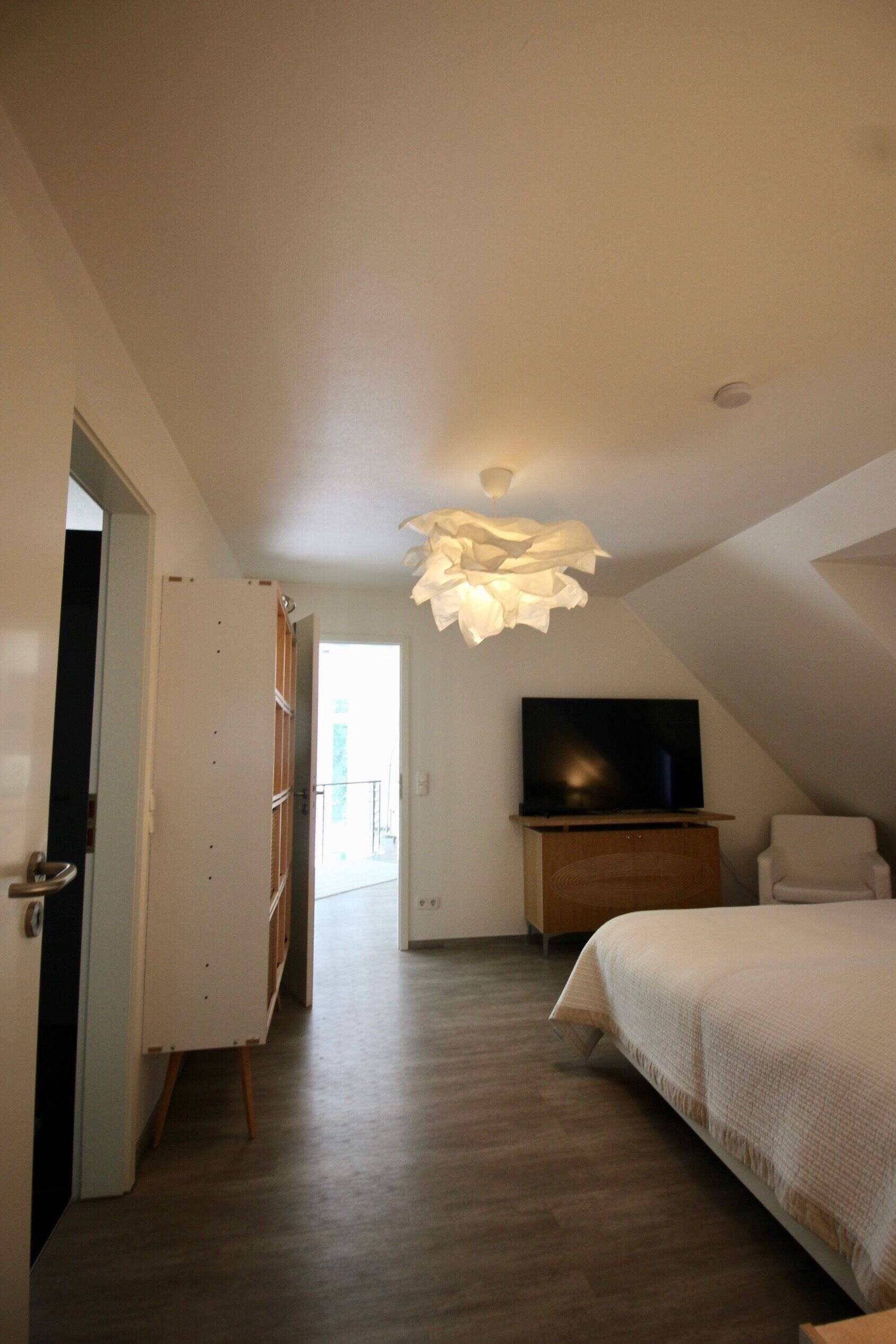 Property thumbnail 35