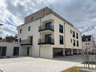Wohnung zur Miete 900 € 3 Zimmer 71 m² Geschoss 2/3 Burglengenfeld Burglengenfeld 93133