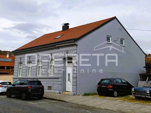 Haus zum Kauf 5 Zimmer 250 m² Samobor