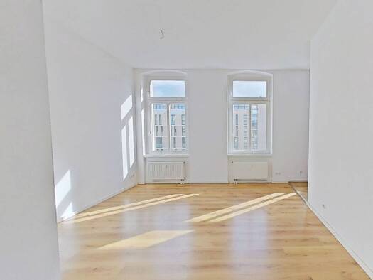 Wohnung zur Miete 535 € 2 Zimmer 48,5 m² 3. Geschoss frei ab sofort Breiter Weg 224 Altstadt Magdeburg 39104
