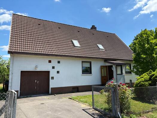 Einfamilienhaus zum Kauf 289.000 € 5 Zimmer 106 m² 1.430 m² Grundstück Crailsheim 74564