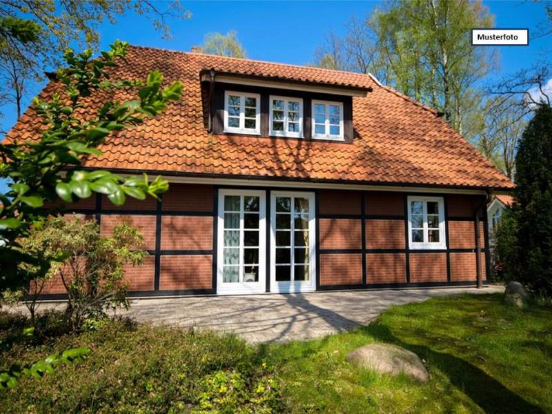 Haus zum Kauf provisionsfrei 190.000 € 108 m²<br/>Wohnfläche 294 m²<br/>Grundstück Rote Schanze Wolfenbüttel 38300