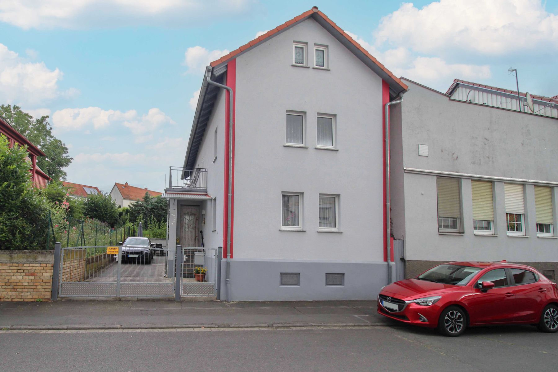 Einfamilienhaus zum Kauf 230.000 € 5 Zimmer 121,6 m²<br/>Wohnfläche 180,1 m²<br/>Grundstück 30.09.2025<br/>Verfügbarkeit Berstadt Wölfersheim 61200