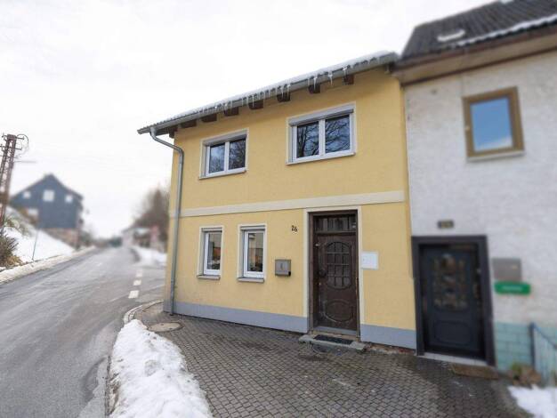 Haus zum Kauf 98.000 € 5 Zimmer 123 m² 1.110 m² Grundstück Schalkau 96528