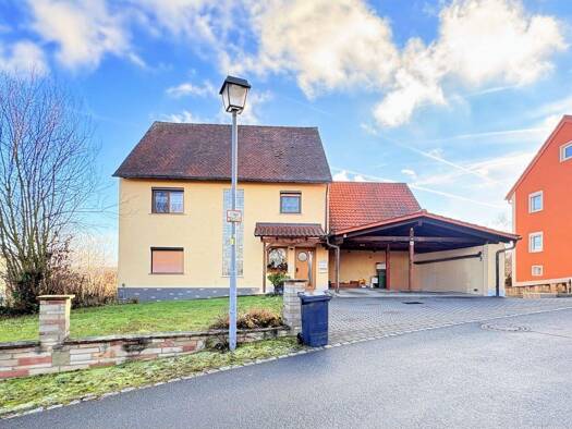 Mehrfamilienhaus zum Kauf 320.000 € 8 Zimmer 238,7 m² 1.552 m² Grundstück Neuhausen Priesendorf 96170