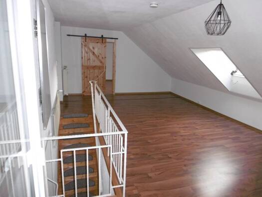 Studio zur Miete 490 € 3 Zimmer 90 m² Geschoss 1/2 frei ab sofort Hauptstraße 18 Lauterbach Völklingen 66333