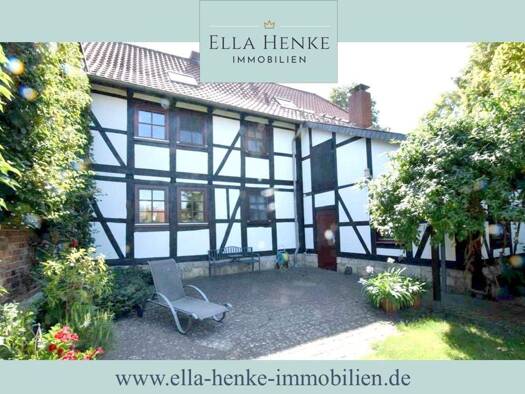 Einfamilienhaus zum Kauf 530.000 € 8 Zimmer 204 m² 1.647 m² Grundstück Bornum Königslutter-Bornum 38154