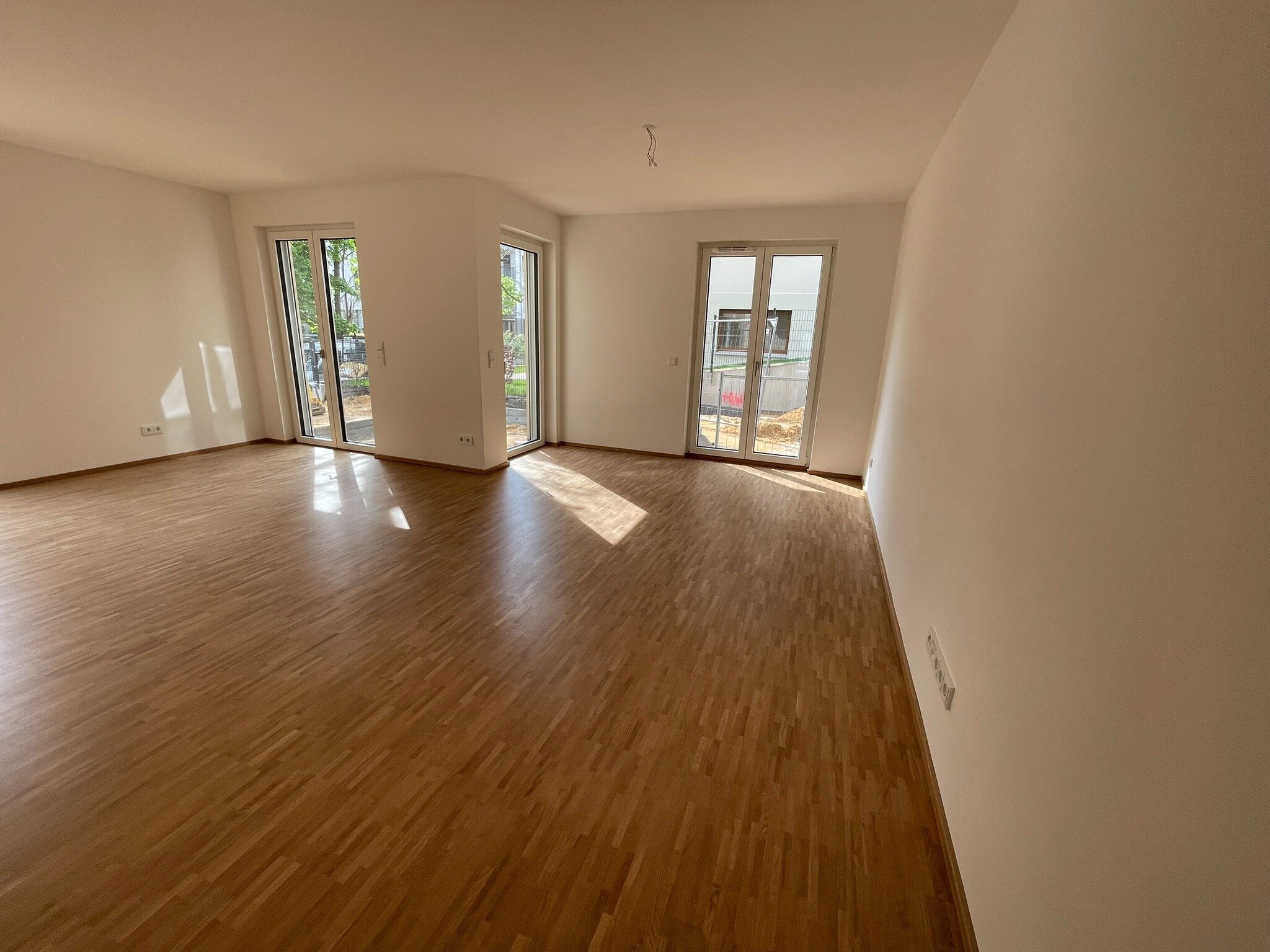 Studio zum Kauf provisionsfrei 489.250 € 3 Zimmer 84,1 m²<br/>Wohnfläche 1.<br/>Geschoss ab sofort<br/>Verfügbarkeit Löbtau-Süd (Schillingstr.) Dresden 01159