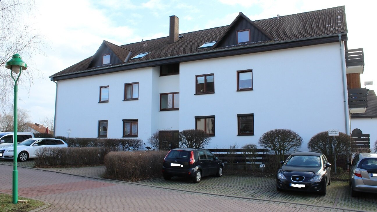 Studio zum Kauf 83.000 € 2 Zimmer 56 m²<br/>Wohnfläche Langenbogen Teutschenthal 06179