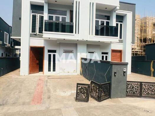 Doppelhaushälfte zum Kauf 135.470 € 5 Zimmer 220 m² 4 Bedrooms Semi-Detached Duplex for sale in Opebi Ikeja 100281