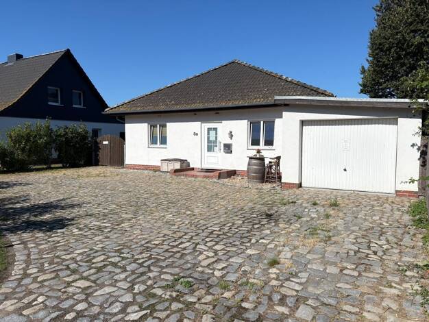 Einfamilienhaus zum Kauf 360.000 € 4 Zimmer 116,9 m² 1.500 m² Grundstück Streu Bergen auf Rügen 18528