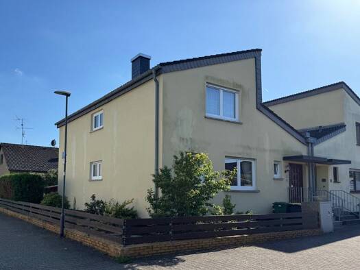 Reihenendhaus zum Kauf 429.000 € 4 Zimmer 131,8 m² 330 m² Grundstück Bieber Offenbach 63073