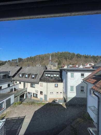 Haus zur Miete 1.200 € 6 Zimmer 129 m² Schmitten Schmitten 61389