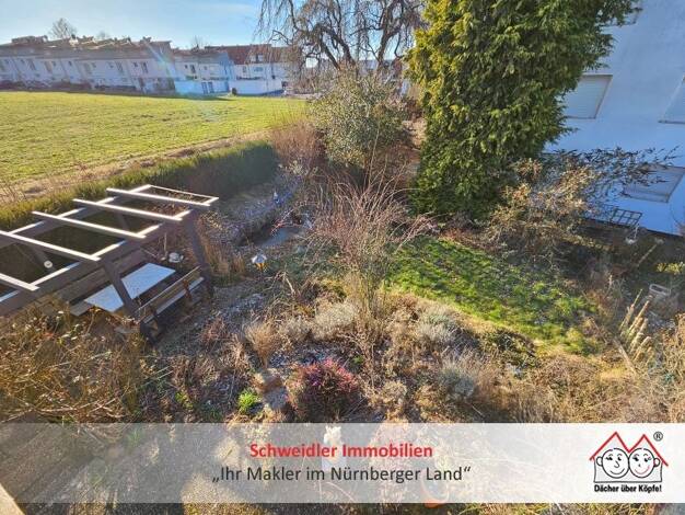 Haus zum Kauf 428.000 € 7,5 Zimmer 168,1 m² 396 m² Grundstück frei ab sofort Schwabach 91126