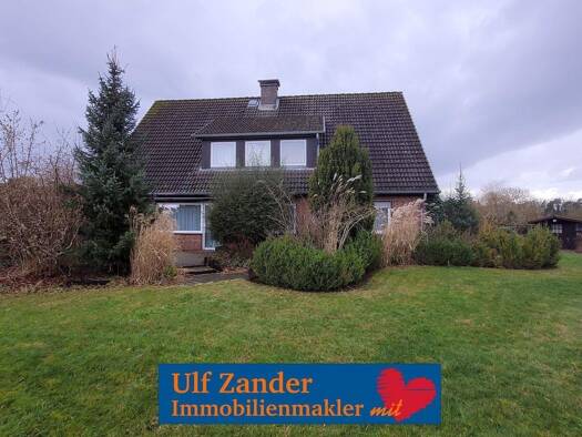 Haus zum Kauf 299.000 € 8 Zimmer 211,9 m² 1.369 m² Grundstück frei ab sofort Neustädter Str. Bodenteich Bad Bodenteich 29389