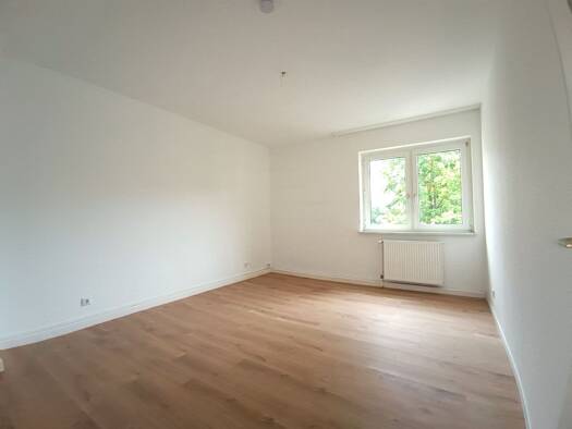 Wohnung zur Miete 320 € 2 Zimmer 40 m² Geschoss 2/4 frei ab 01.09.2026 Heerstr. 146 Hochfeld Duisburg-Mitte 47053