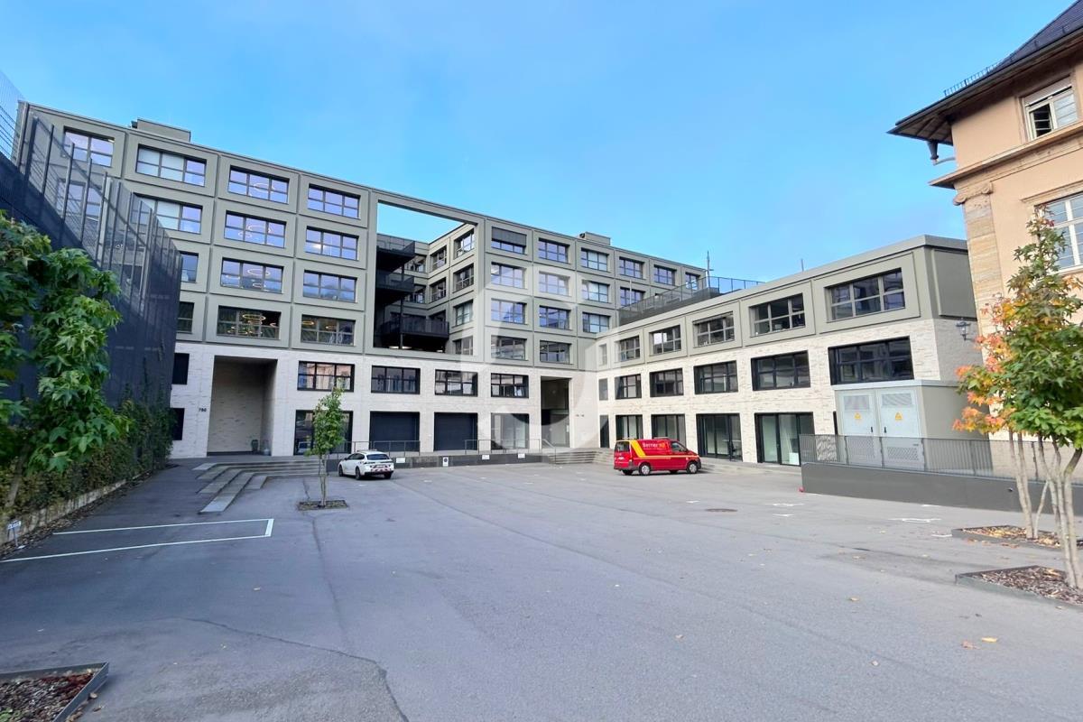 Bürofläche zur Miete 5.500 € 293 m²<br/>Bürofläche ab 293 m²<br/>Teilbarkeit Obertürkheim Stuttgart, Obertürkheim 70329