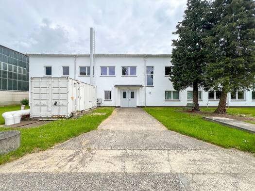 Produktionshalle zur Miete 4 € 707 m² Lagerfläche Ohorn 01896