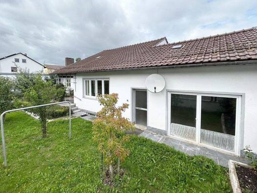 Einfamilienhaus zum Kauf 440.000 € 6 Zimmer 133 m² 886 m² Grundstück frei ab sofort Ittling Straubing 94315
