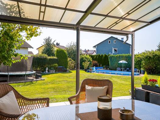Mehrfamilienhaus zum Kauf 649.000 € 7 Zimmer 250 m² 1.017 m² Grundstück Dingolfing Dingolfing 84130