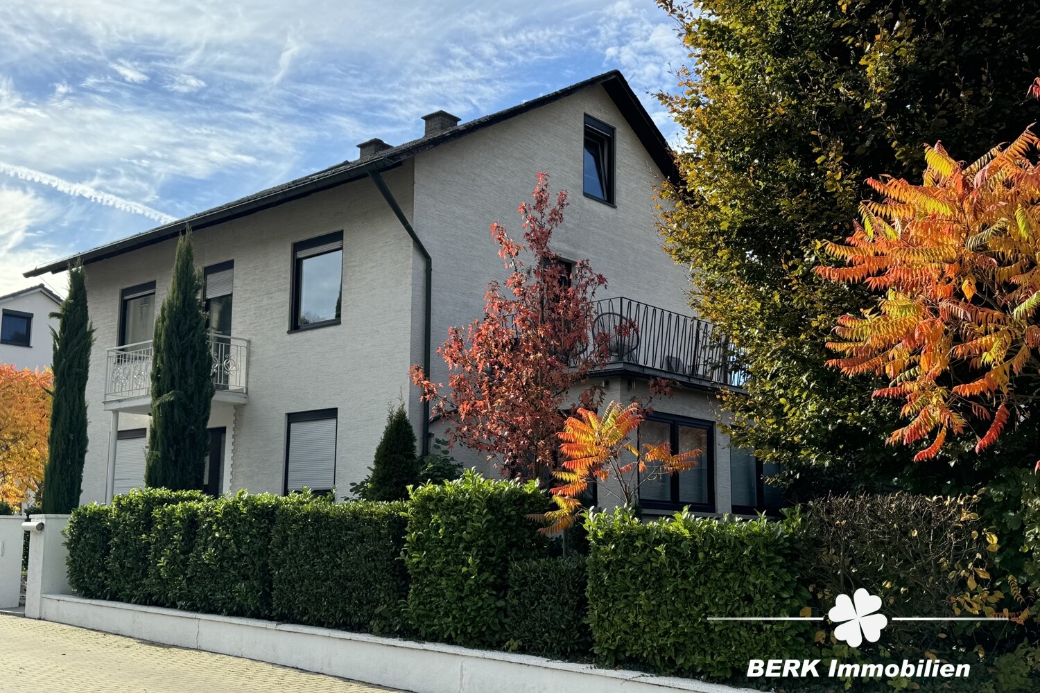 Mehrfamilienhaus zum Kauf 349.000 € 10 Zimmer 161 m²<br/>Wohnfläche 736 m²<br/>Grundstück Eichenbühl Eichenbühl 63928