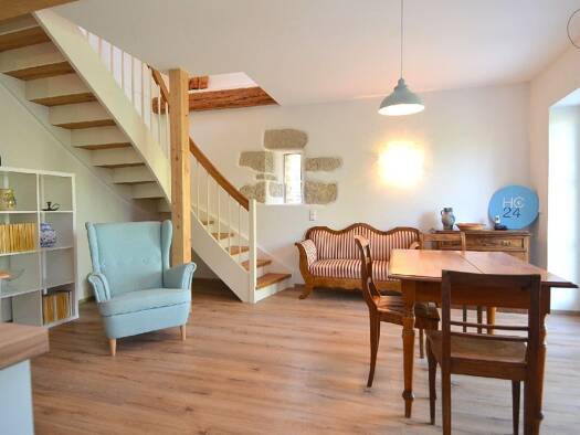 Wohnung zur Miete auf Zeit 1.300 € 3,5 Zimmer 75 m² frei ab sofort Tannenkirch Kandern-Gupf 79400