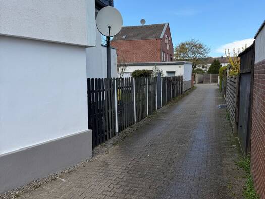 Einfamilienhaus zum Kauf 285.000 € 7 Zimmer 172 m² 269 m² Grundstück frei ab 01.07.2026 Eichenstraße 76 Hamm Viersen 41747