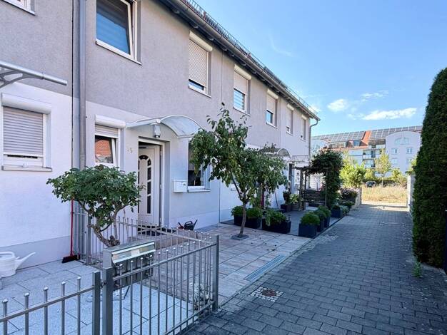 Reihenhaus zum Kauf 595.000 € 5 Zimmer 123 m² 104 m² Grundstück Röthenbach b Schweinau Südwestliche Außenstadt 90451