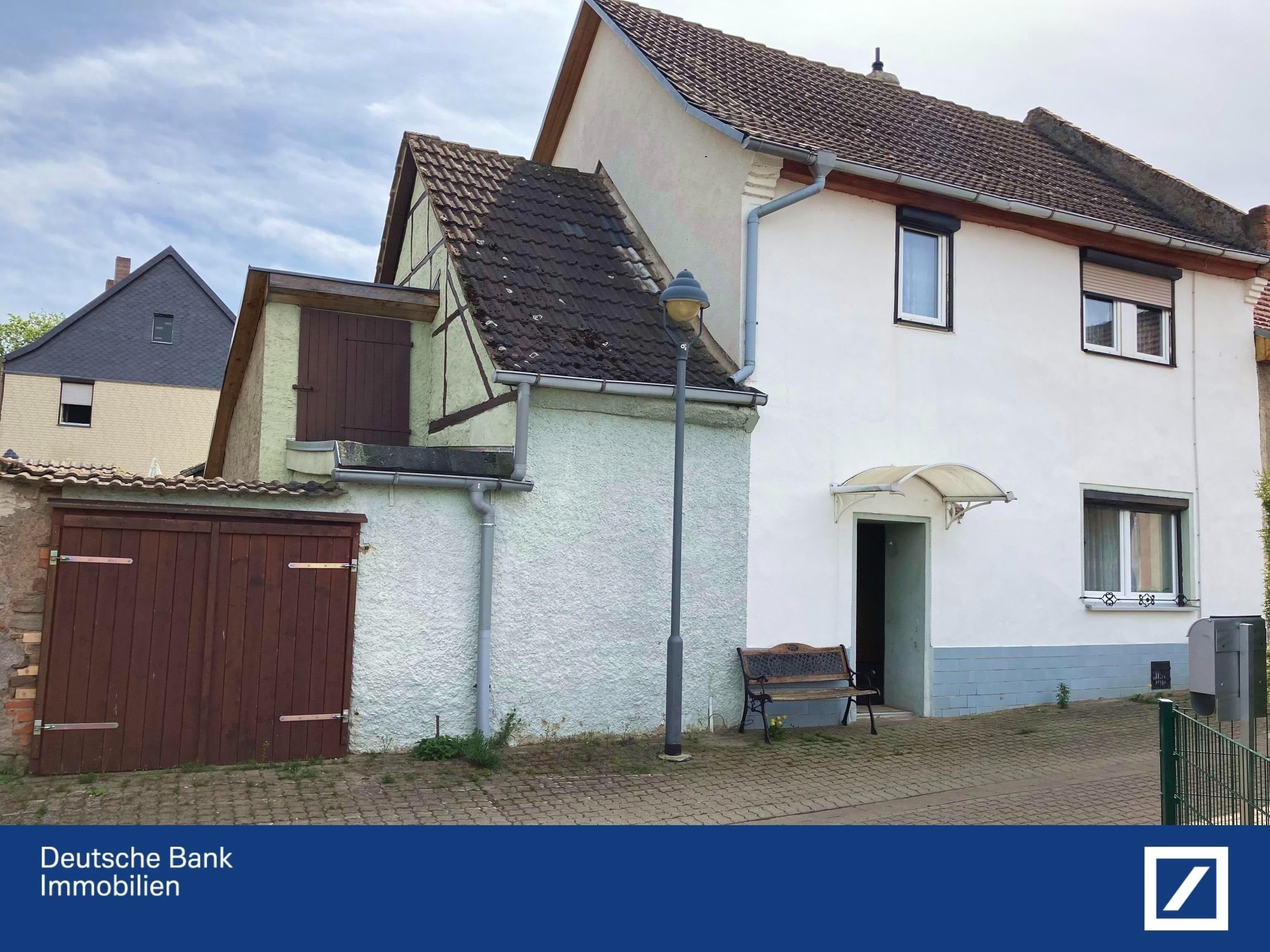 Einfamilienhaus zum Kauf 25.000 € 5 Zimmer 100 m²<br/>Wohnfläche 188 m²<br/>Grundstück Brücken Brücken-Hackpfüffel 06528