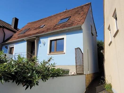 Einfamilienhaus zur Miete 1.100 € 4 Zimmer 116 m² frei ab sofort Estenfeld Estenfeld 97230