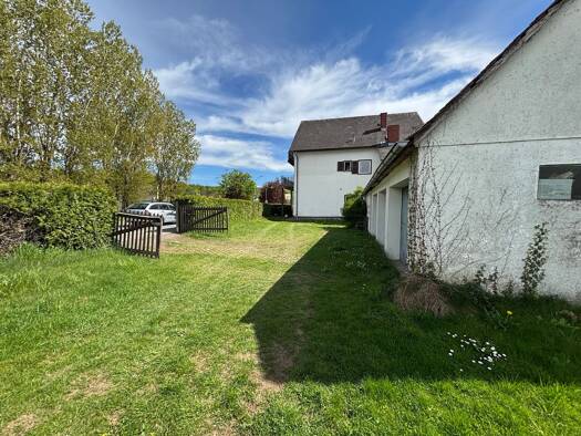 Mehrfamilienhaus zum Kauf als Kapitalanlage geeignet 235.000 € 15 Zimmer 353 m² 1.132 m² Grundstück Bad Gleichenberg 8344