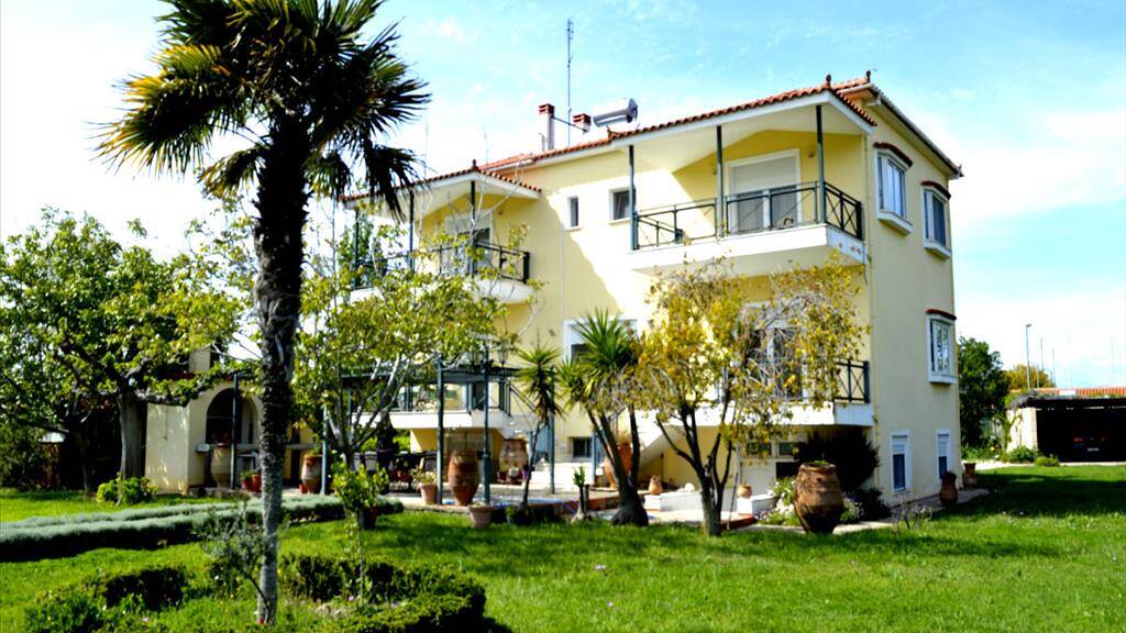 Einfamilienhaus zum Kauf 670.000 € 6 Zimmer 350 m² 3.500 m² Grundstück Ostpeloponnes