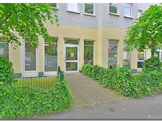 Laden zur Miete 24,42 € 3 Zimmer Kassel 34119