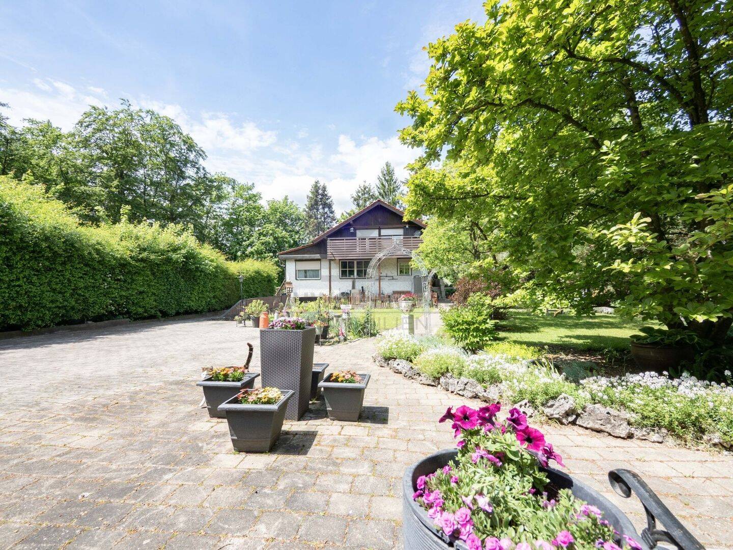 Mehrfamilienhaus zum Kauf – pohled 4