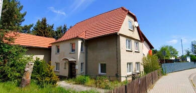Einfamilienhaus zum Kauf 159.900 € 4 Zimmer 133 m² 1.370 m² Grundstück frei ab sofort Schillerstraße 40 Regis-Breitingen Regis-Breitingen 04565