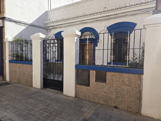 Villa zum Kauf 495.000 € 3 Zimmer 147 m² del Conde de Torrefiel Valencia 46019