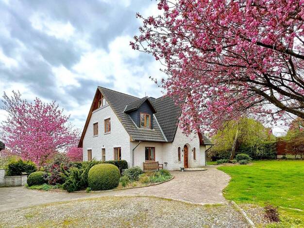 Einfamilienhaus zum Kauf provisionsfrei 789.000 € 10 Zimmer 260 m² 2.000 m² Grundstück Felm Felm 24244