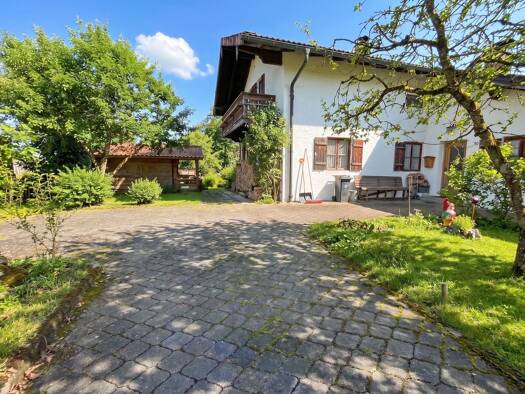 Einfamilienhaus zum Kauf 1.100.000 € 7 Zimmer 250 m² 1.479 m² Grundstück Gänsbach Rimsting 83253