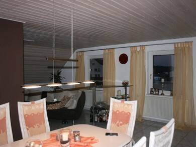 Wohnung zur Miete 950 € 3,5 Zimmer Dachgeschoss frei ab sofort Lauffen 74348