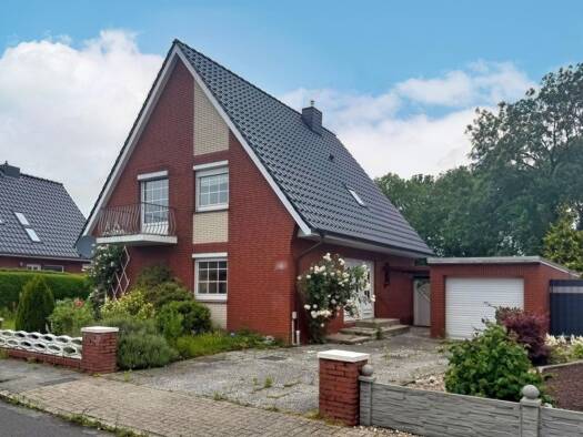 Einfamilienhaus zum Kauf 189.000 € 5 Zimmer 120 m² 711 m² Grundstück frei ab sofort Larrelt Emden 26723