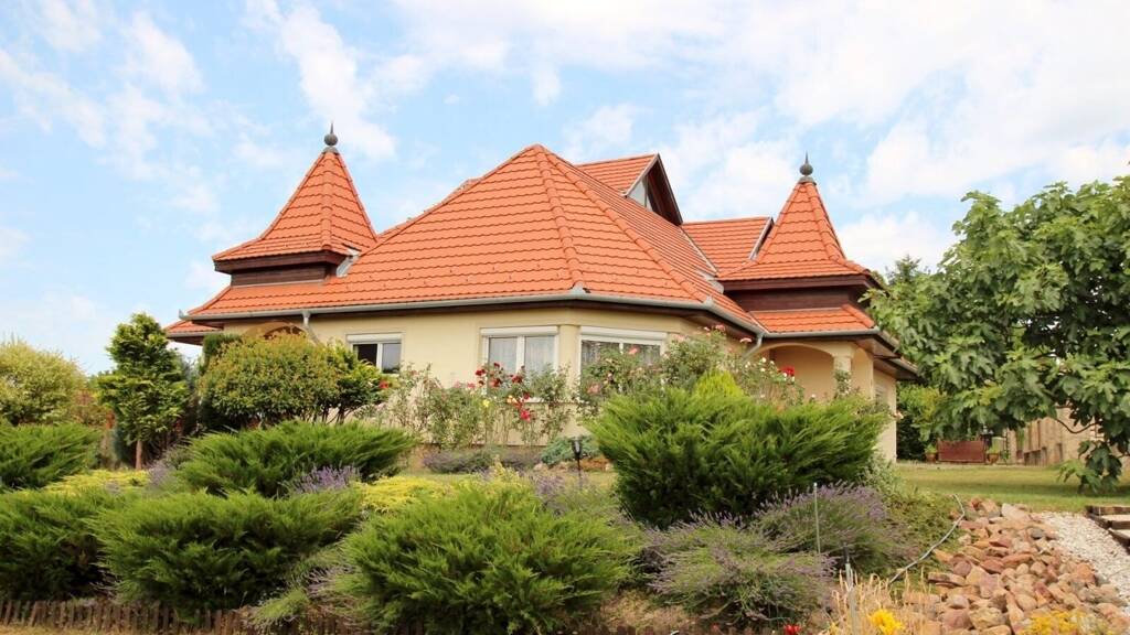 Einfamilienhaus zum Kauf 395.000 € 4 Zimmer 156 m² 2.060 m² Grundstück Cserszegtomaj 8372