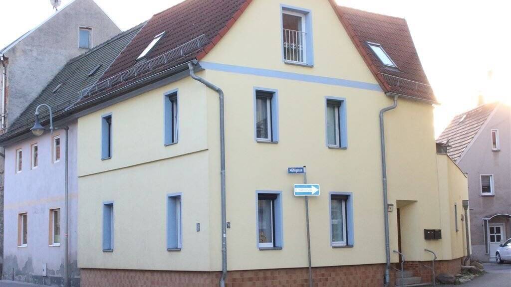 Mehrfamilienhaus zum Kauf 125.000 € 7 Zimmer 152,2 m² 130 m² Grundstück Gößnitz 04639