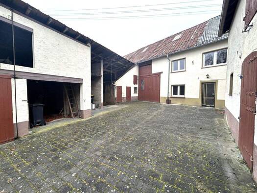 Bauernhaus zum Kauf 149.500 € 7 Zimmer 120 m² 343 m² Grundstück Nachtsheim 56729