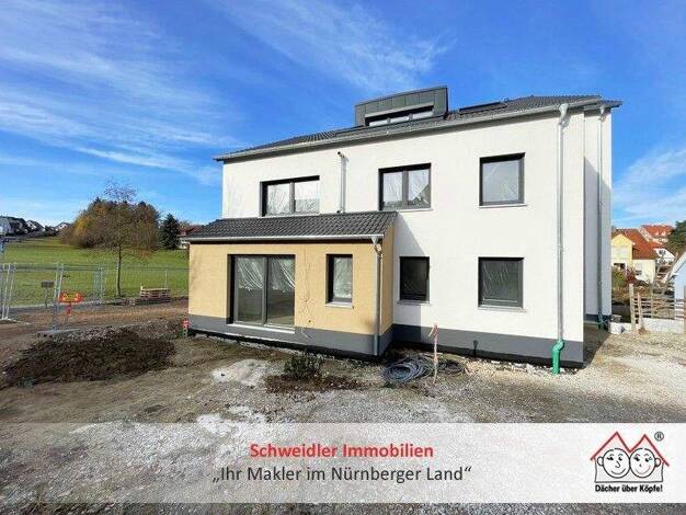 Wohnung zur Miete 1.615 € 4 Zimmer 112,5 m² frei ab sofort Simonshofen Lauf 91207