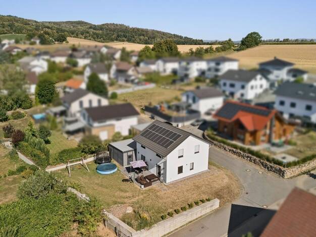 Einfamilienhaus zum Kauf 580.000 € 6 Zimmer 141,4 m² 592 m² Grundstück Waldhausen Weilburg 35781