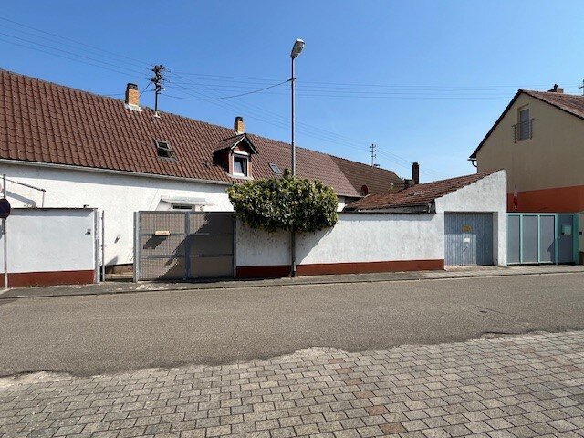 Einfamilienhaus zum Kauf 254.000 € 6 Zimmer 126 m²<br/>Wohnfläche 270 m²<br/>Grundstück Beindersheim 67259