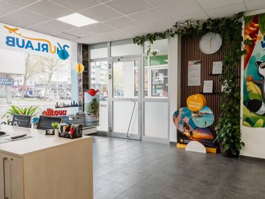 Büro zur Miete provisionsfrei 1.600 € 4 Zimmer 250 m² Bürofläche Brüderstraße 8 Mitte Mitte 34117