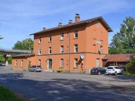 Wohnung zur Miete 249 € 2 Zimmer 58 m² 1. Geschoss frei ab sofort Reuth Reuth bei Erbendorf 92717