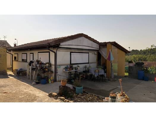 Bauernhaus zum Kauf 85.000 € 3 Zimmer 64 m² 526 m² Grundstück San Andrés del Rabanedo 24282